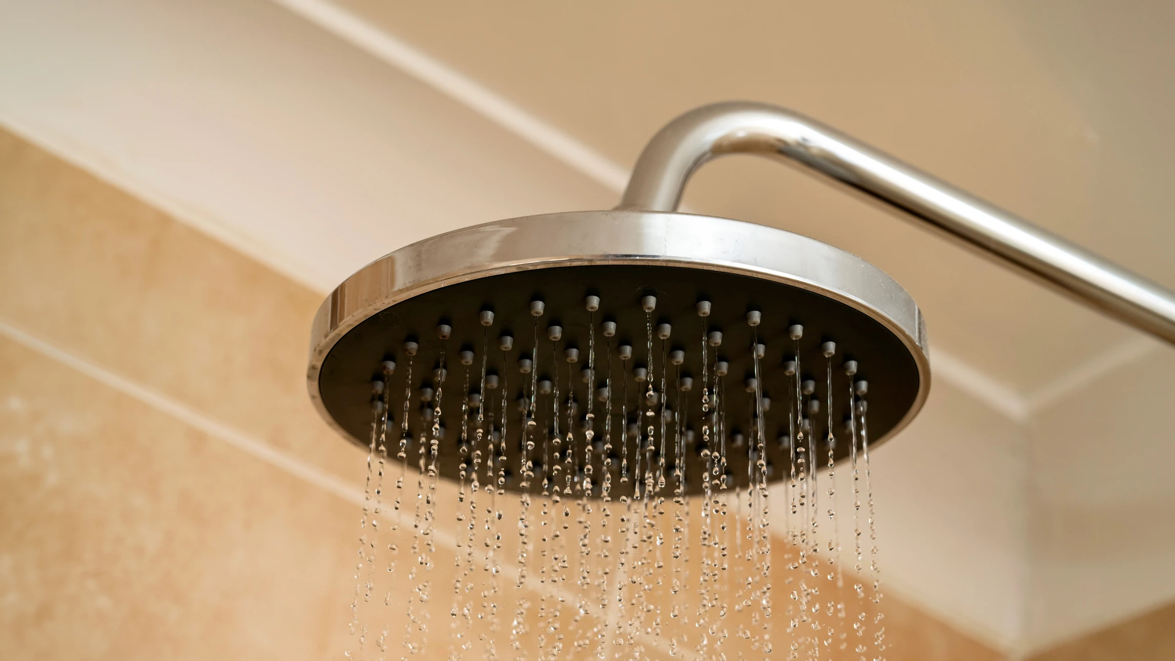 Intervention extérieure sur canalisation enterrée avec eau stagnante
